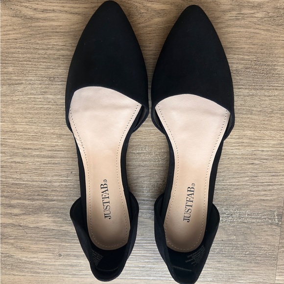 JustFab Woman’s Suede Flats- NWOT - Picture 3 of 9